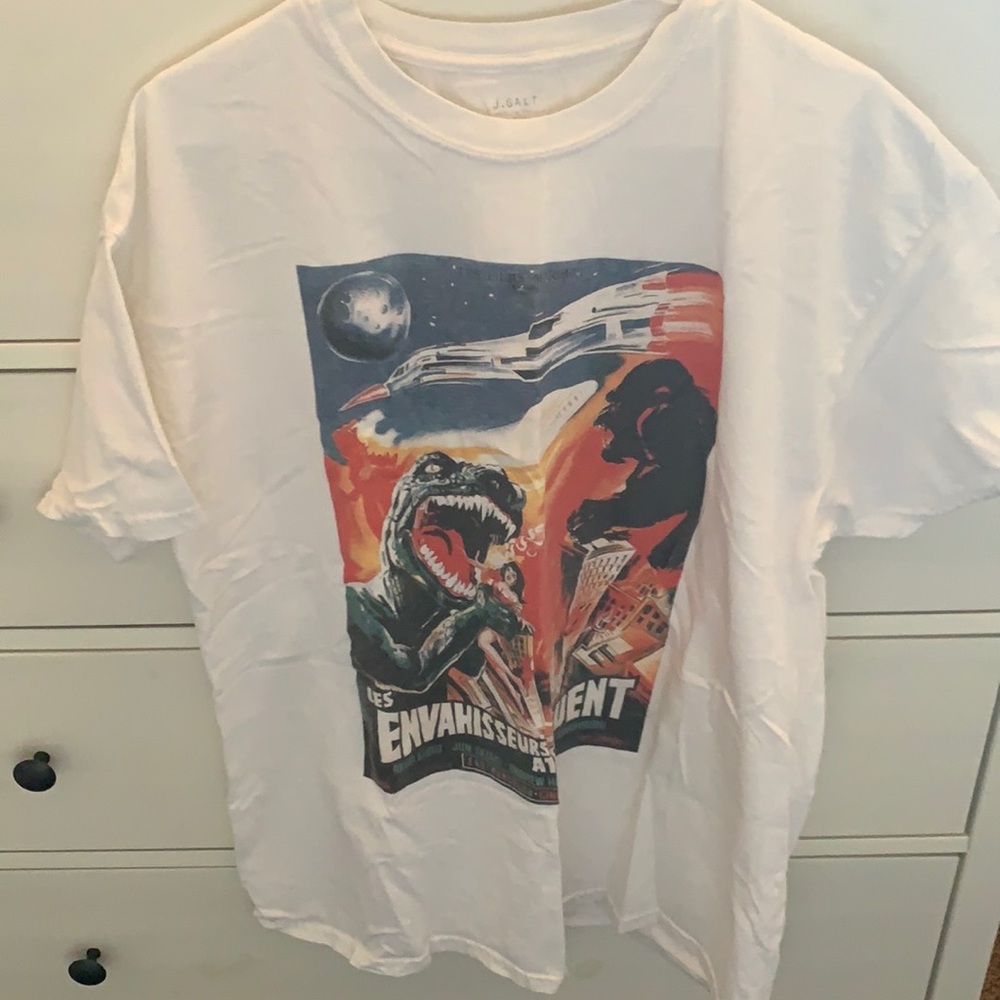Brandy Melville Oversized Graphic t-shirt